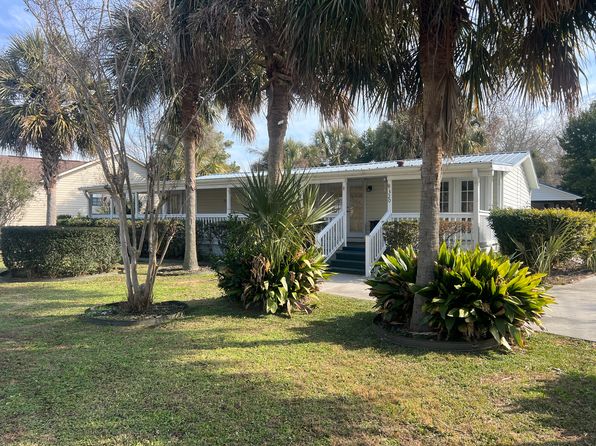 320 Lake Moultrie Dr