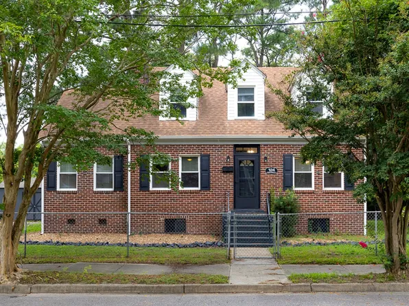 124 Armstrong St, Portsmouth, VA 23704