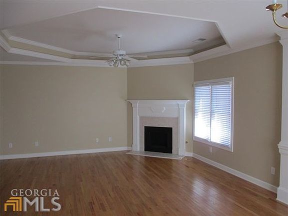 4th image of 1695 Woodberry Run Dr