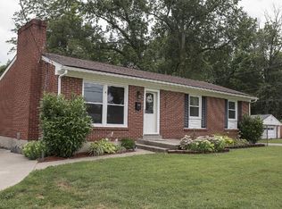 1022 Cristland Rd, Louisville, KY 40214