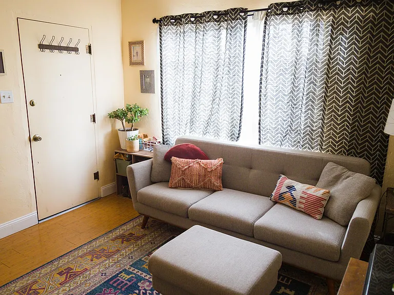 3615 Grand Ave NE — Photo 3
