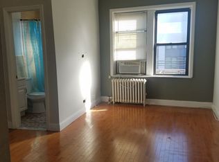 36-28 31st St #4B, Astoria, NY 11106