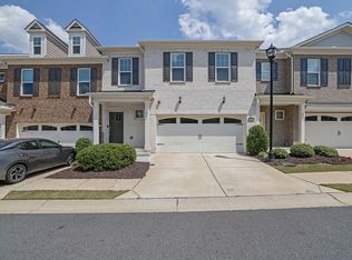 221 Ellis Ln, Woodstock, GA 30189