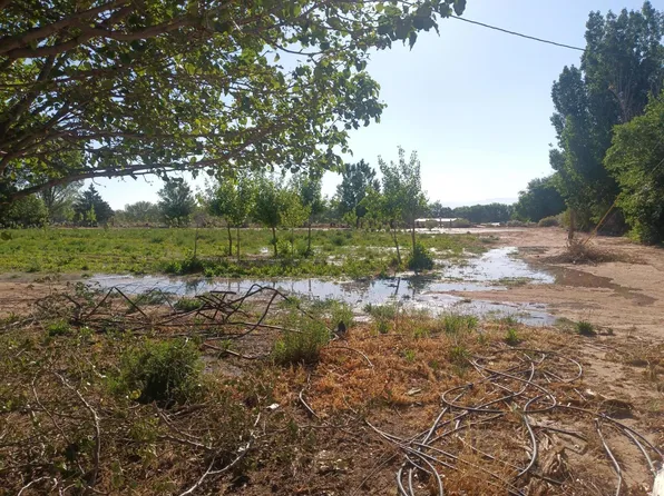 52 Ladera Rd, Belen, NM 87002