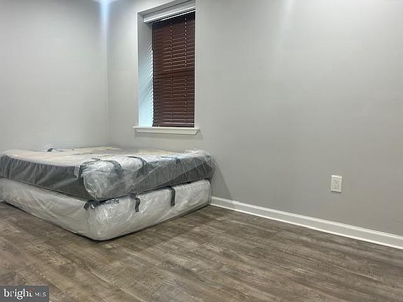 3rd image of 5605 Toga St