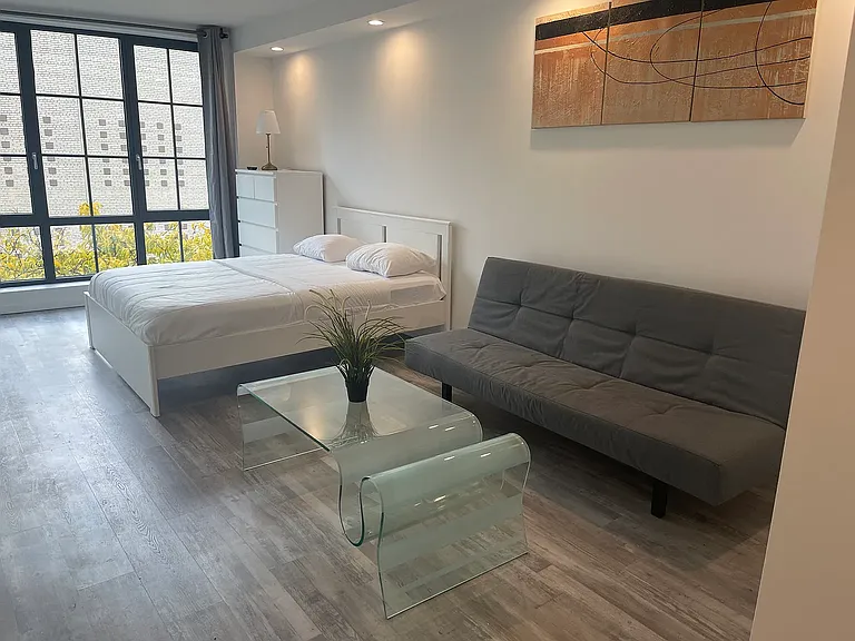 433 W 53rd St #4C — Photo 5
