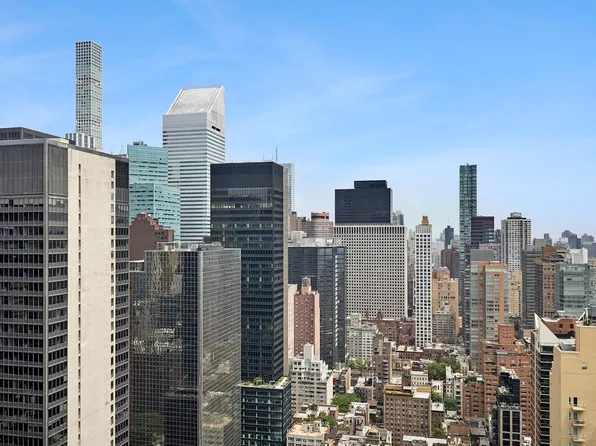 236 East 47th Street image 13 of 14