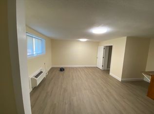 1077 Lofton Ln, Chickamauga, GA 30707