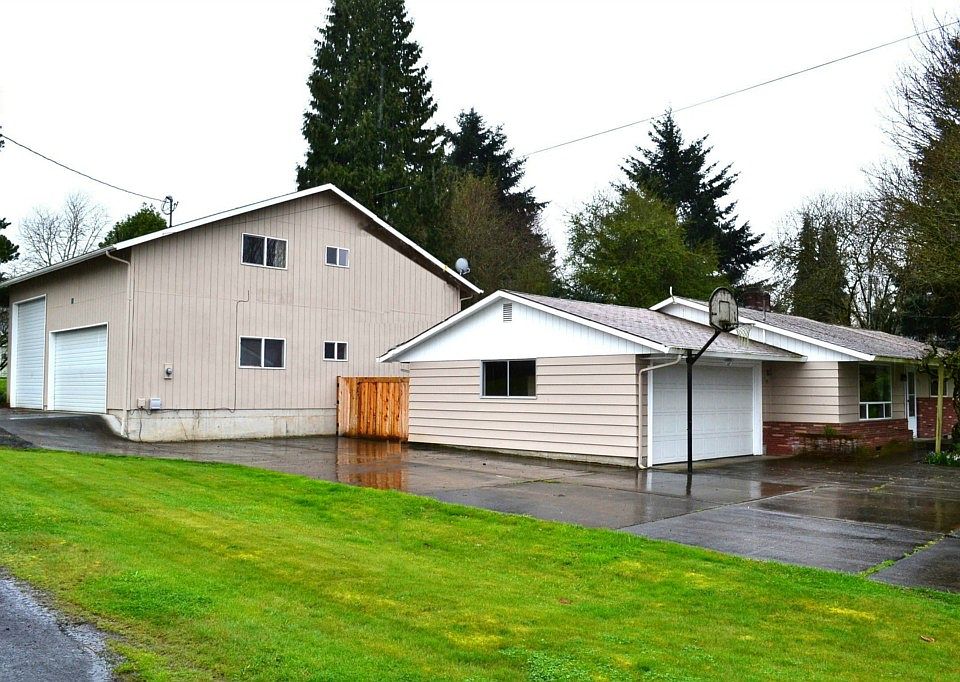 1st image of 9917 NE 23rd Ave