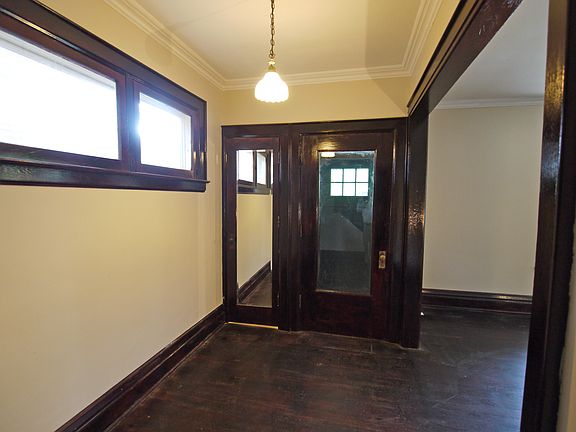 Entry Foyer