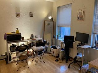 41 Irving St, Boston, MA 02114