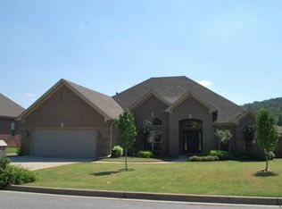 150 Scenic Valley Loop, Maumelle, AR 72113