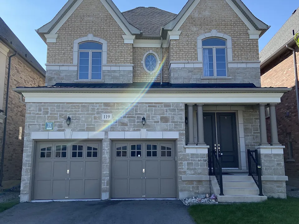 119 Hackwood Cres