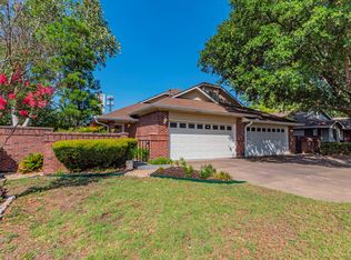 1007 Markham Ln APT B, Austin, TX 78753