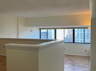 6 Whittier Pl APT 17G, Boston, MA 02114