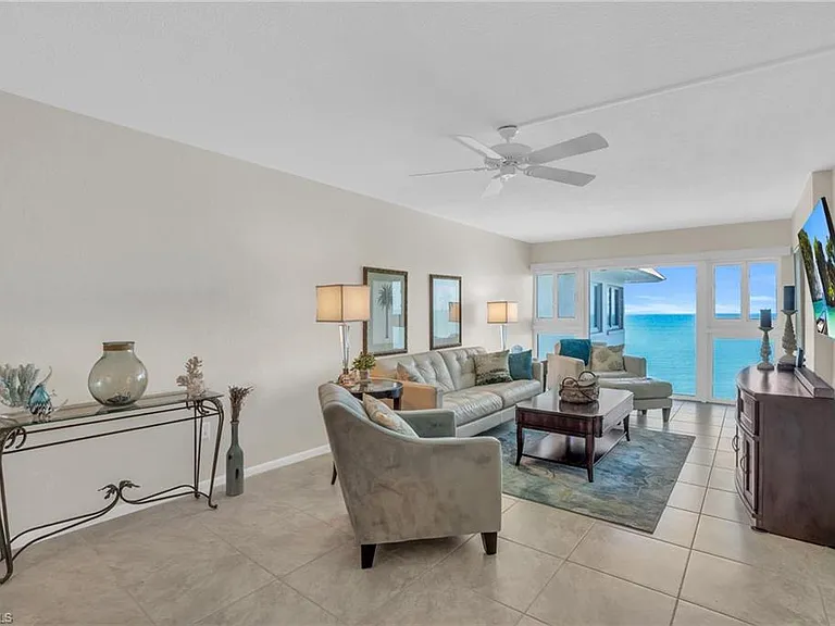 25900 Hickory Blvd #803 — Photo 9