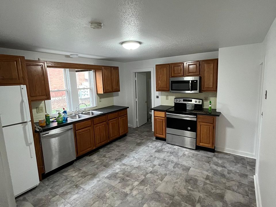 1st image of 3 Conlon St #1