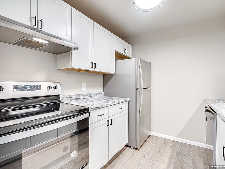 The Edge Community - 100 W. Walnut St. — Photo 49