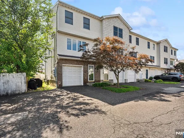 274 Garibaldi Ave APT 1, Lodi, NJ 07644