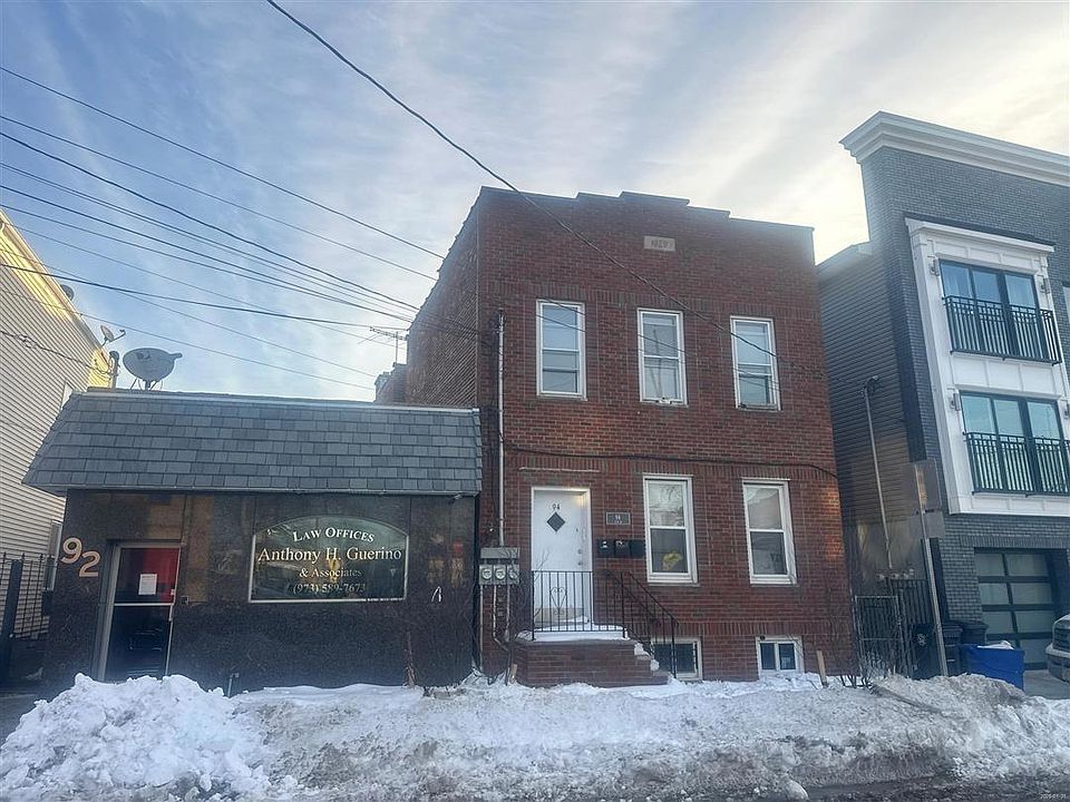 1st image of 94 Elm Rd