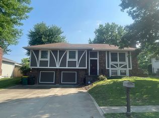 17213 E 6th Terrace Ct N, Independence, MO 64056