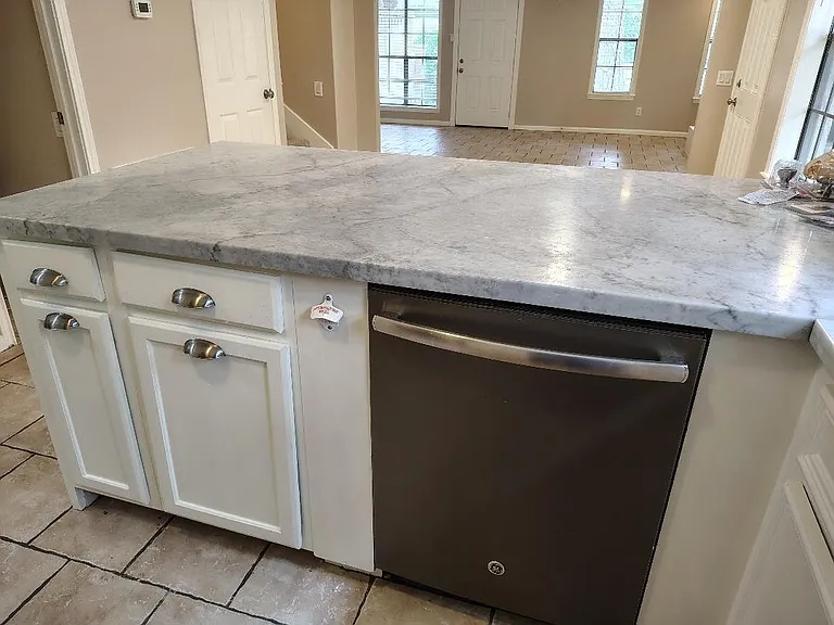 2823 Whitman Dr — Photo 15