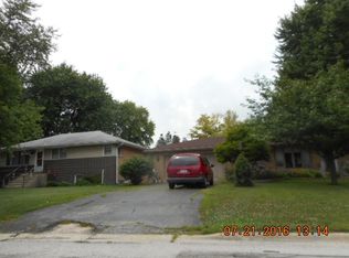 7636 Stickney Ave, Bridgeview, IL 60455