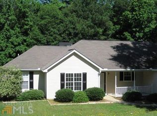 25 Riverside Ct, Sharpsburg, GA 30277