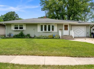 3725 Connecticut Dr, Rockford, IL