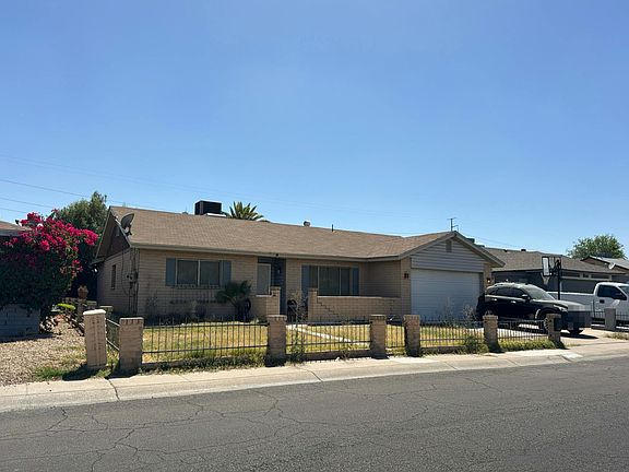 3rd image of 5708 N 48th Ln