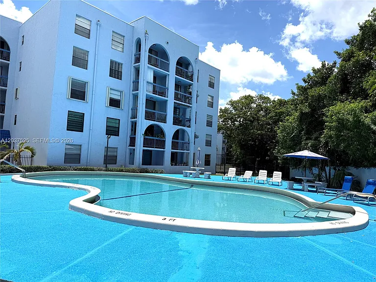 9440 Fontainebleau Blvd #406 — Photo 11