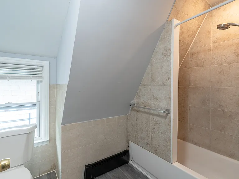 105 Shepard Ave #3 — Photo 9