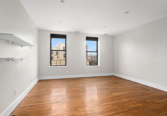 3rd image of 353 Ocean Ave APT 5I