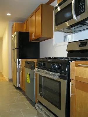 Rented by Tower Brokerage | media 1