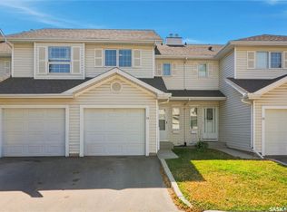 110 Keevil Cres #18, Saskatoon, SK S7N4N8