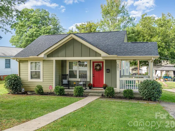 501 Seldon Dr, Charlotte, NC 28216