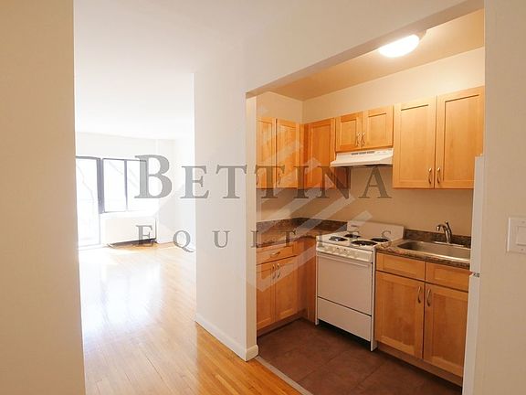 5th image of 353 E 78th St APT 2A