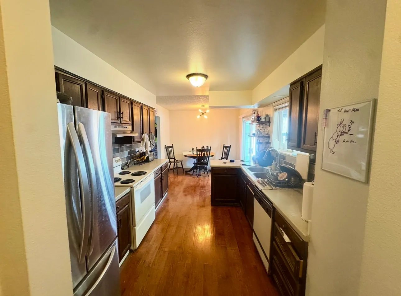 510 North 19th Avenue — Photo 4