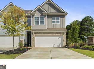 5164 Barberry Ave, Oakwood, GA
