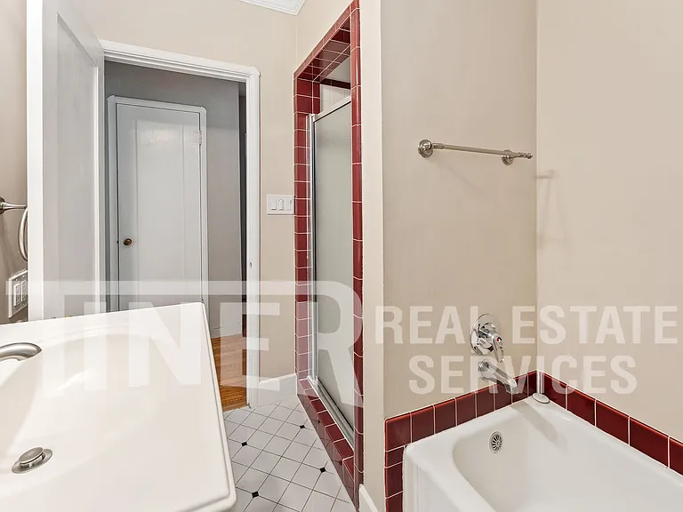 1067 Perkins Way — Photo 15