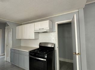 224 Eastern Pkwy #1L, Newark, NJ 07106