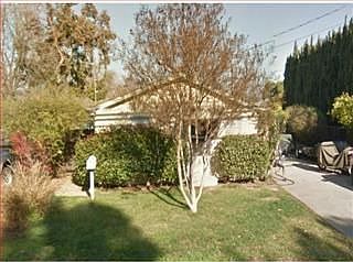 2nd image of 915 W Homestead Rd