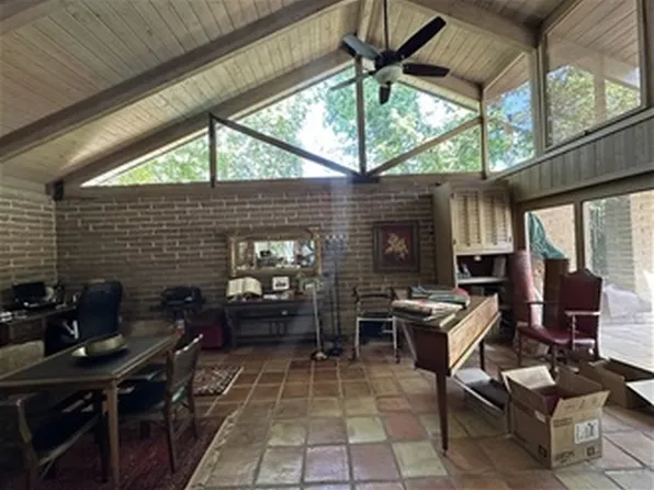 222 University Ave, Davis, CA 95616