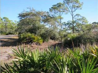 1600 Forsythia Ct, Eastpoint, FL 32328