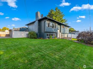 421 N Colorado Ave, East Wenatchee, WA
