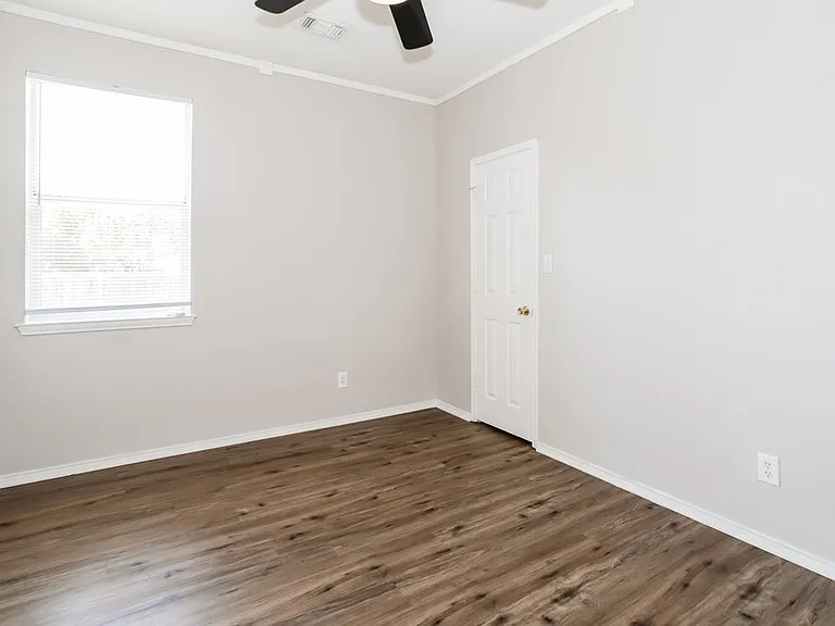 2401 Westheimer Rd — Photo 14