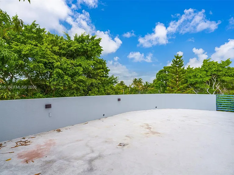 3225 SW 58th Ave #BACK — Photo 27