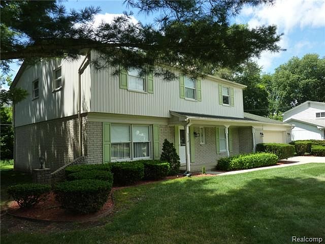 1st image of 29961 Valley Side Dr