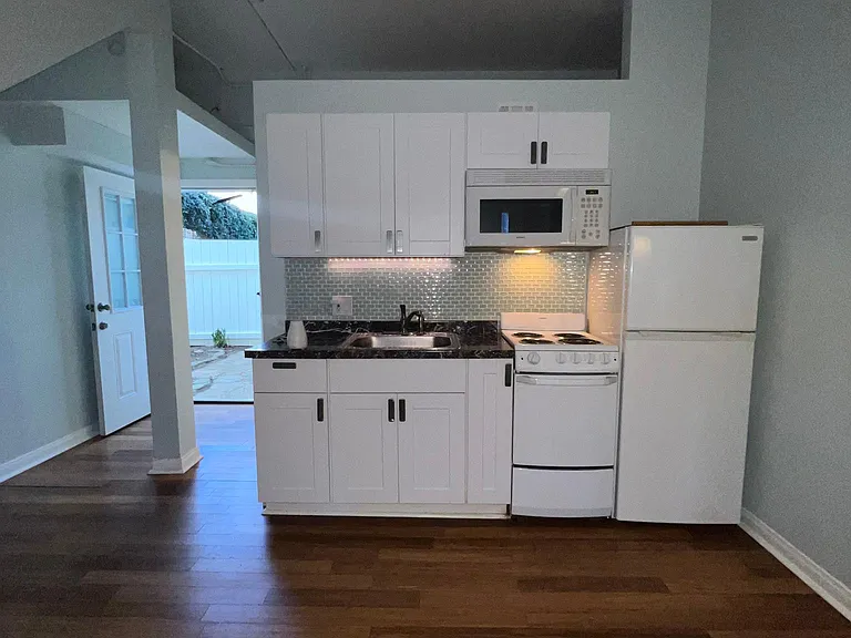 1535 Kettner Blvd #D — Photo 10