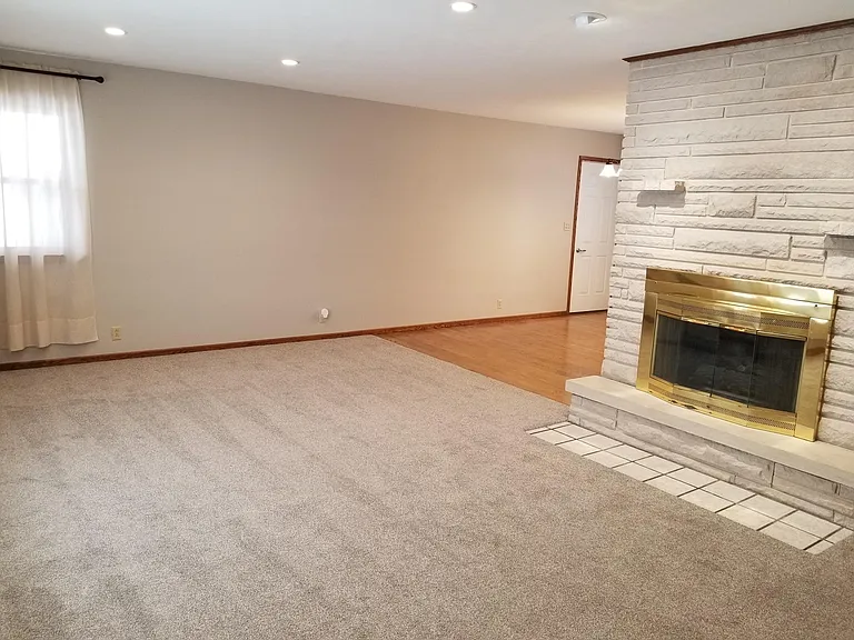 9617 W McCullough Rd — Photo 6